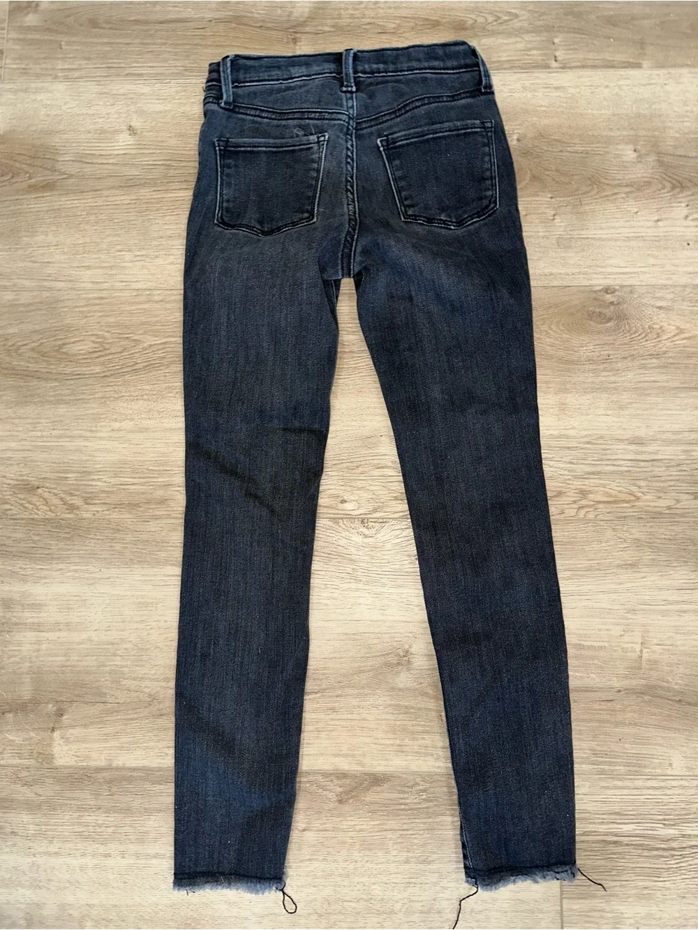 Old Navy Black Skinny Jeans with Knee Rips